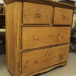 776 4426 CHEST OF DRAWERS